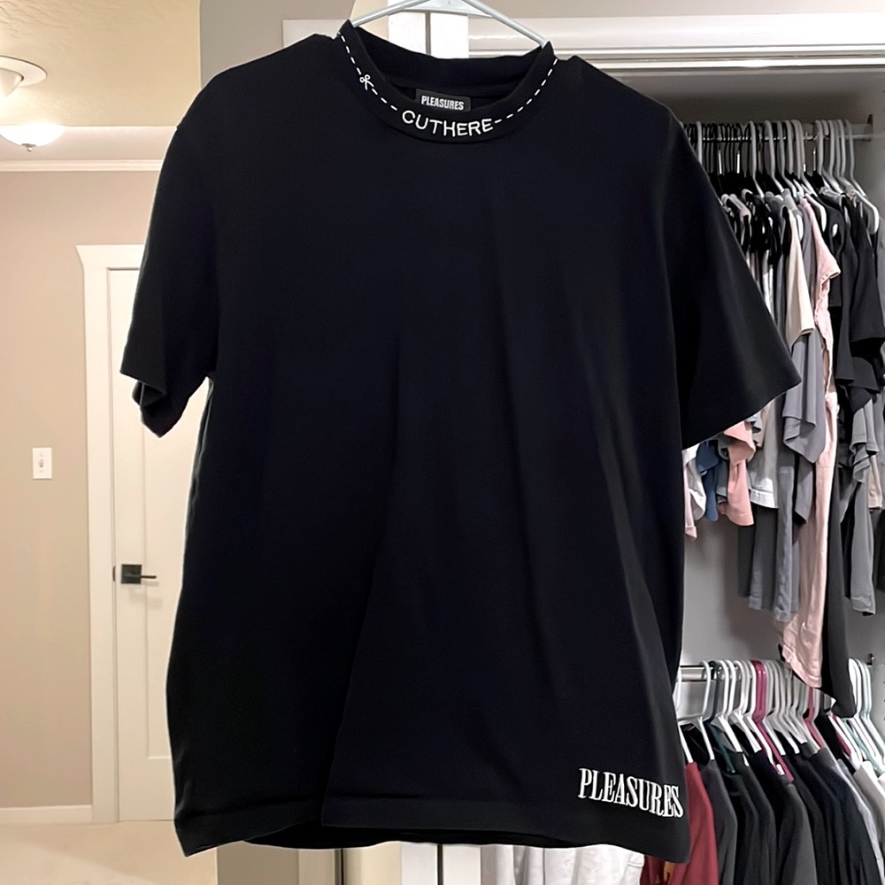 PLEASURES “Cut Here” shirt size M. Never worn, runs big.
